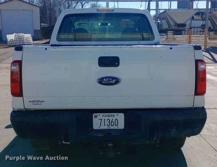 image for item EO0572 2008 Ford F250 Super Duty SuperCab pickup truck