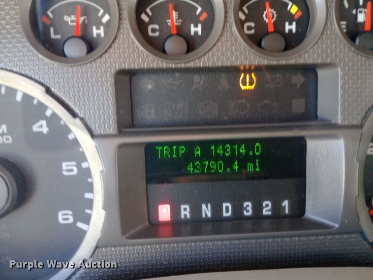 image for item EO0572 2008 Ford F250 Super Duty SuperCab pickup truck