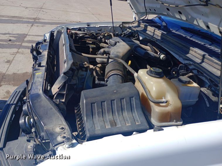 image for item EO0572 2008 Ford F250 Super Duty SuperCab pickup truck