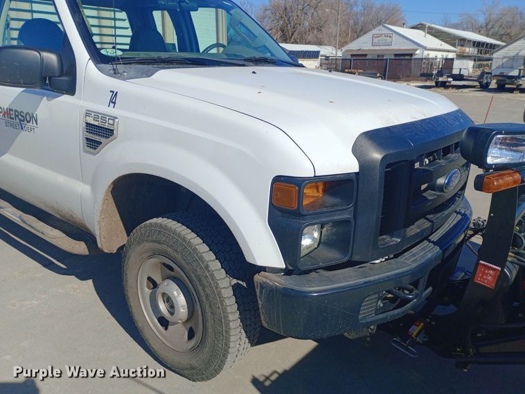 image for item EO0573 2008 Ford F250 Super Duty SuperCab pickup truck