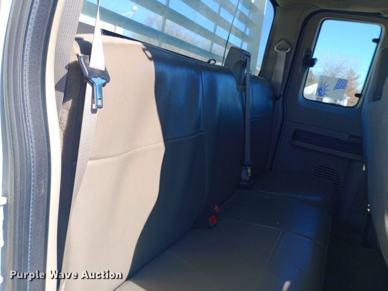 image for item EO0573 2008 Ford F250 Super Duty SuperCab pickup truck