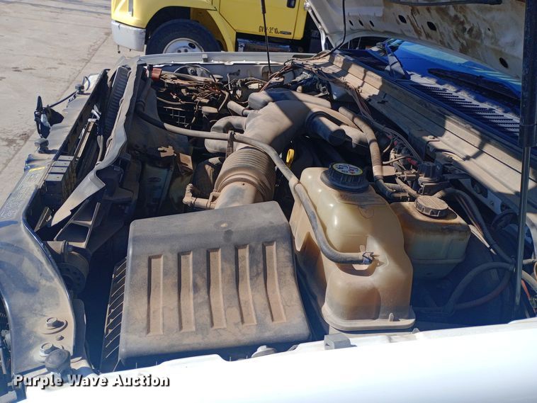 image for item EO0573 2008 Ford F250 Super Duty SuperCab pickup truck