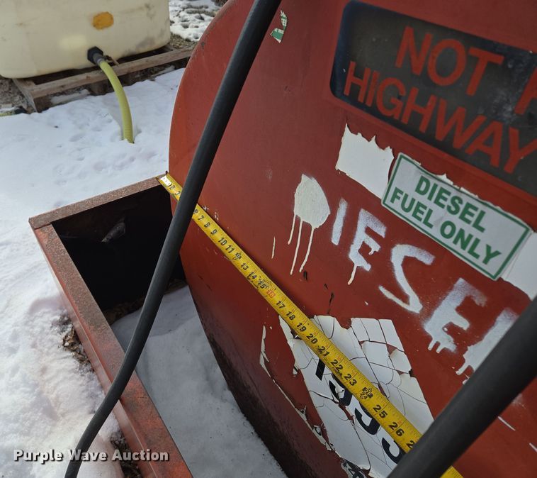 image for item EQ3925 Fuel tank