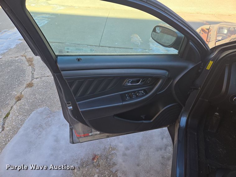 image for item EQ3930 2015 Ford  Taurus Police Interceptor 