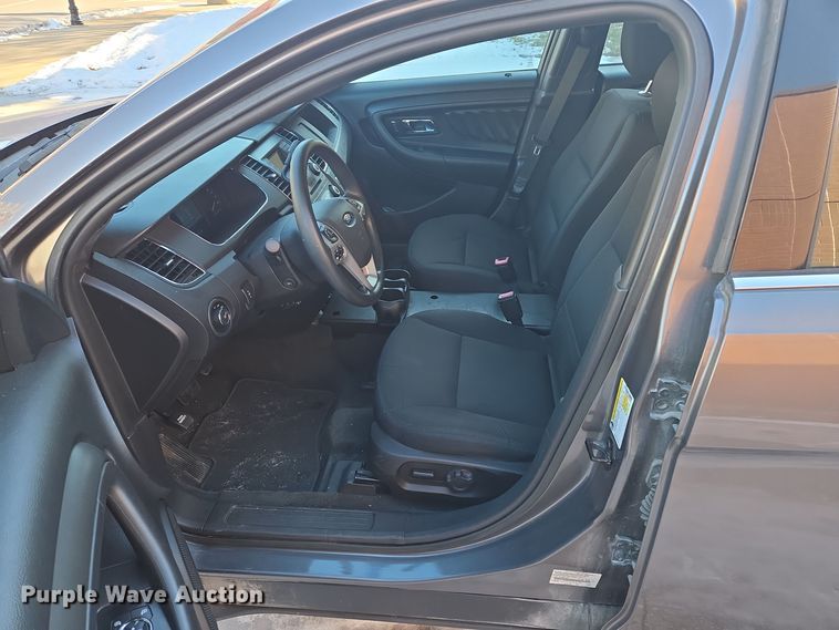 image for item EQ3930 2015 Ford  Taurus Police Interceptor 