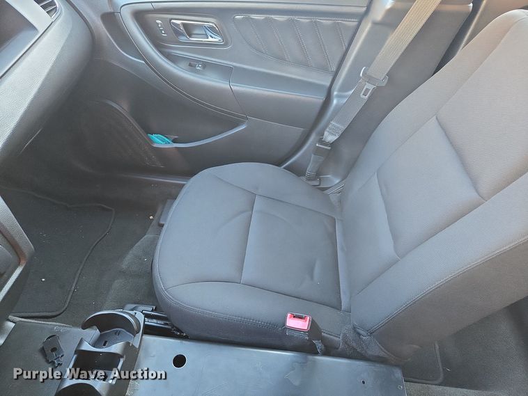 image for item EQ3930 2015 Ford  Taurus Police Interceptor 