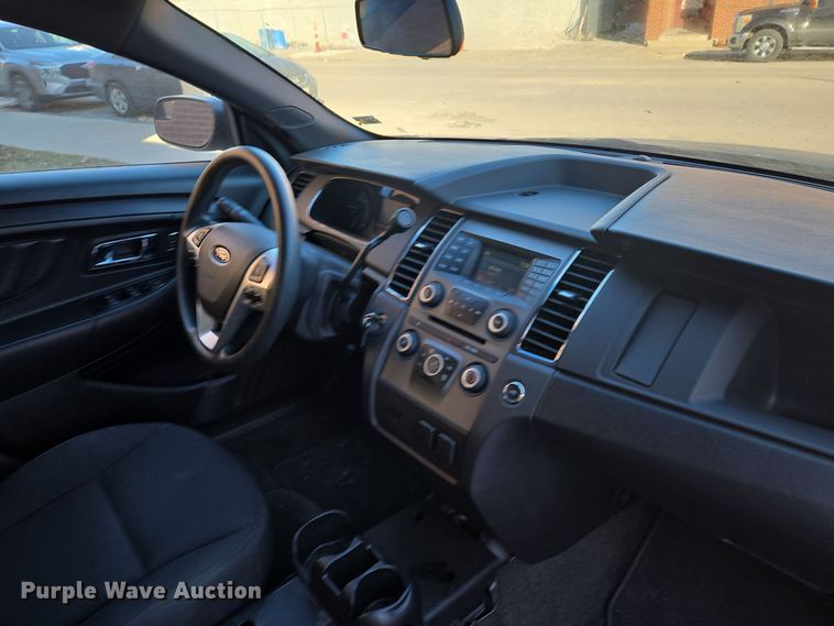 image for item EQ3930 2015 Ford  Taurus Police Interceptor 