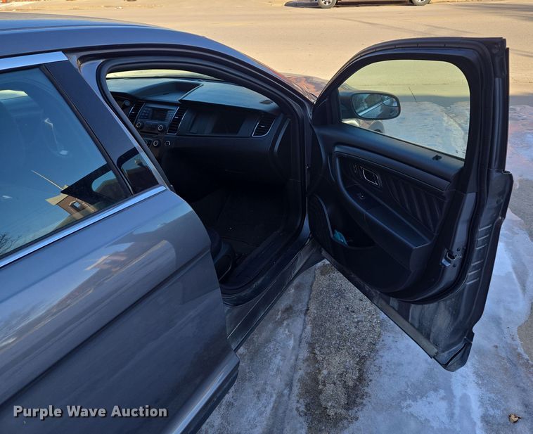 image for item EQ3930 2015 Ford  Taurus Police Interceptor 