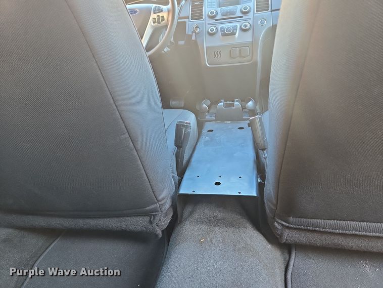 image for item EQ3930 2015 Ford  Taurus Police Interceptor 