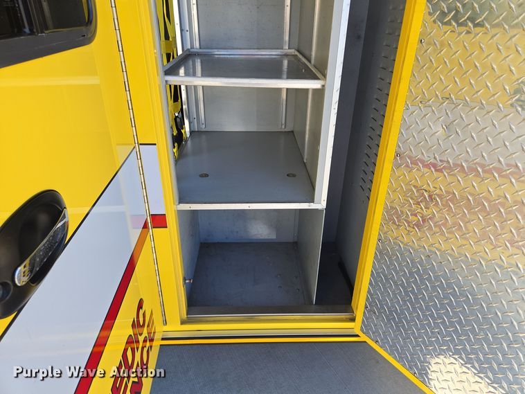 image for item EQ3931 2017 Ford  F550 Super Duty XLT ambulance