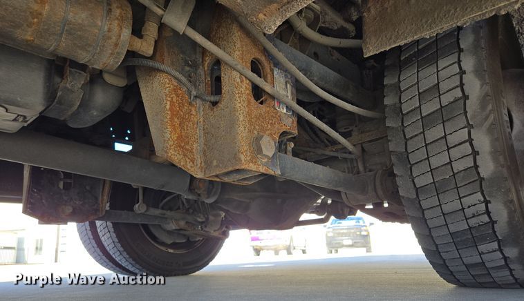 image for item EQ3931 2017 Ford  F550 Super Duty XLT ambulance