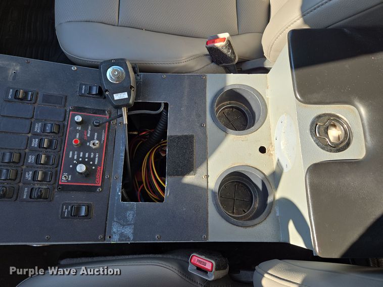 image for item EQ3931 2017 Ford  F550 Super Duty XLT ambulance