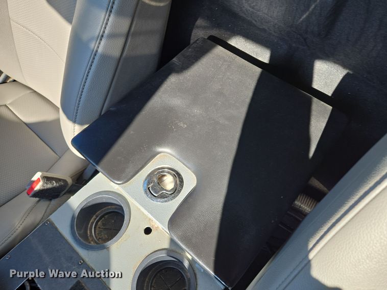 image for item EQ3931 2017 Ford  F550 Super Duty XLT ambulance