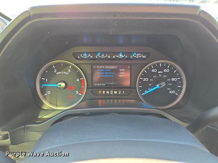 image for item EQ3931 2017 Ford  F550 Super Duty XLT ambulance