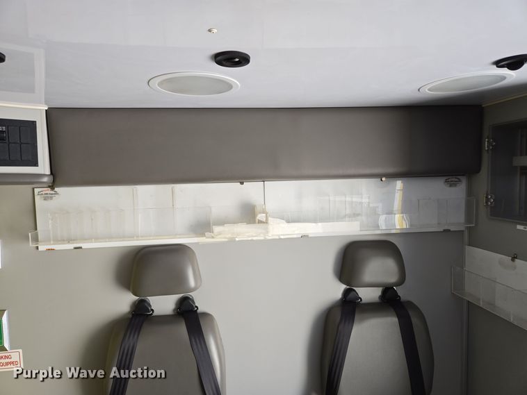 image for item EQ3931 2017 Ford  F550 Super Duty XLT ambulance