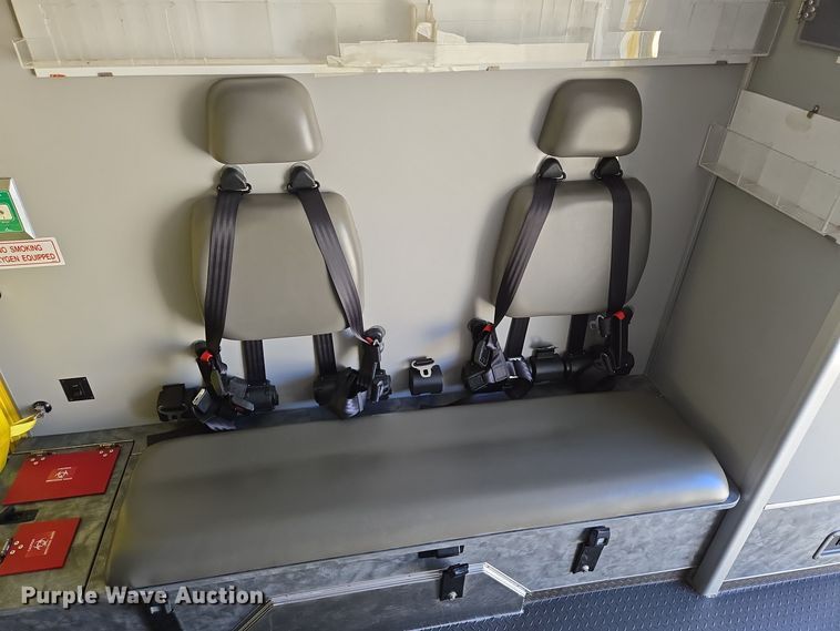 image for item EQ3931 2017 Ford  F550 Super Duty XLT ambulance