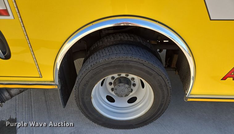 image for item EQ3931 2017 Ford  F550 Super Duty XLT ambulance