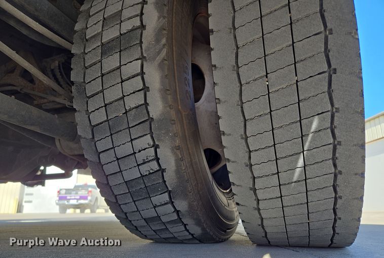 image for item EQ3931 2017 Ford  F550 Super Duty XLT ambulance