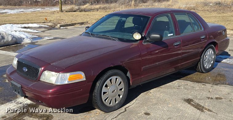 image for item EQ3936 2010 Ford Crown Victoria  Police Interceptor 