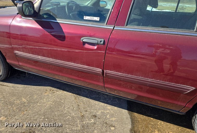 image for item EQ3936 2010 Ford Crown Victoria  Police Interceptor 