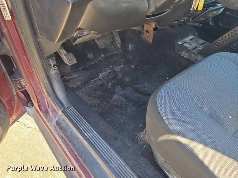 image for item EQ3936 2010 Ford Crown Victoria  Police Interceptor 