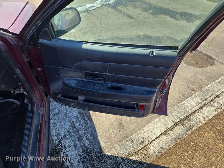 image for item EQ3936 2010 Ford Crown Victoria  Police Interceptor 