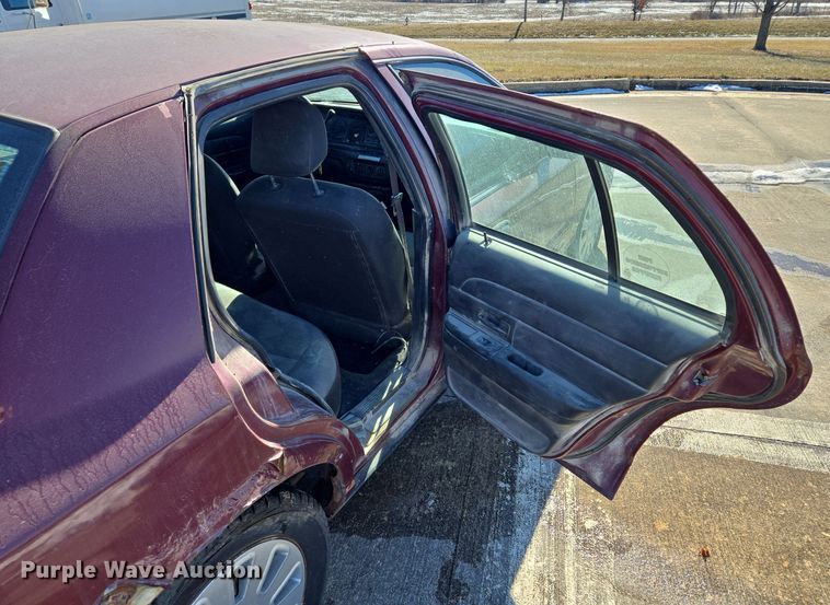 image for item EQ3936 2010 Ford Crown Victoria  Police Interceptor 