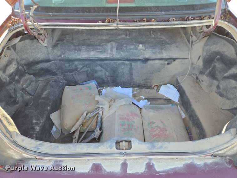 image for item EQ3936 2010 Ford Crown Victoria  Police Interceptor 