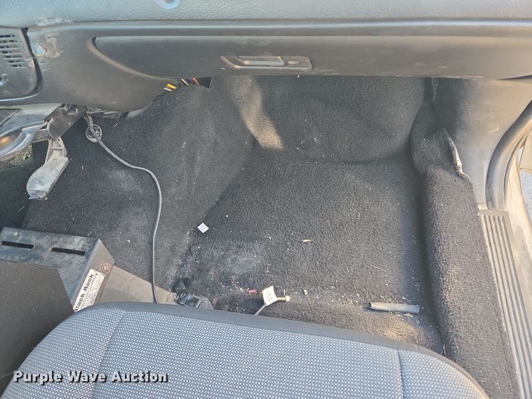 image for item EQ3937 2010 Ford  Crown Victoria  Police Interceptor 