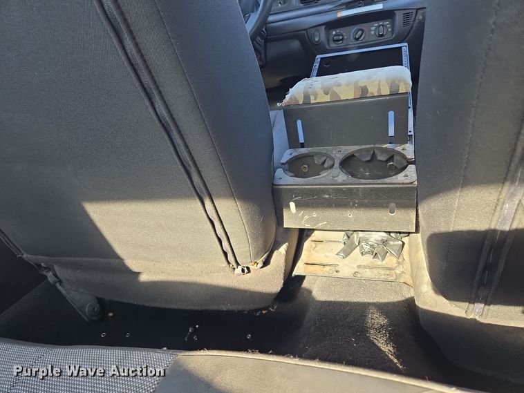 image for item EQ3937 2010 Ford  Crown Victoria  Police Interceptor 