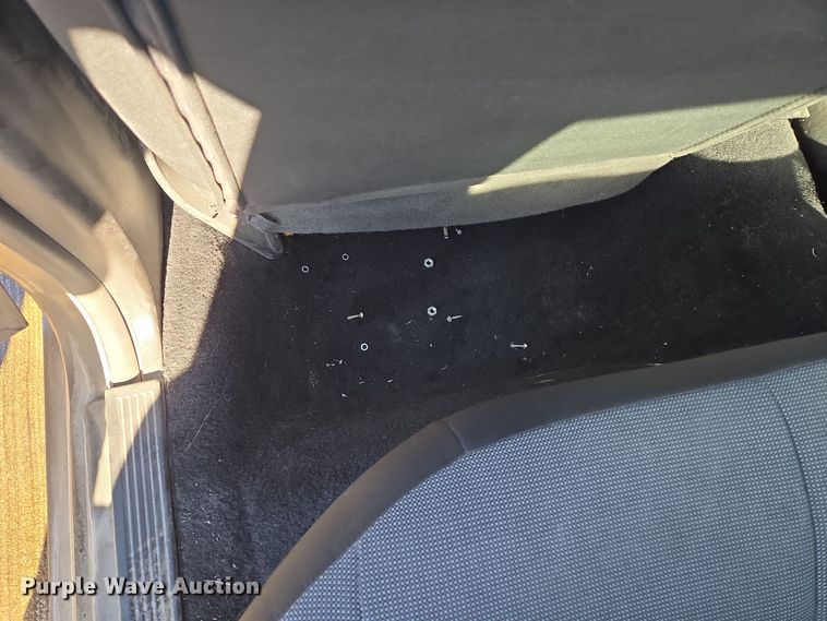 image for item EQ3937 2010 Ford  Crown Victoria  Police Interceptor 