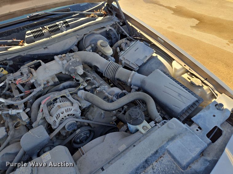 image for item EQ3937 2010 Ford  Crown Victoria  Police Interceptor 