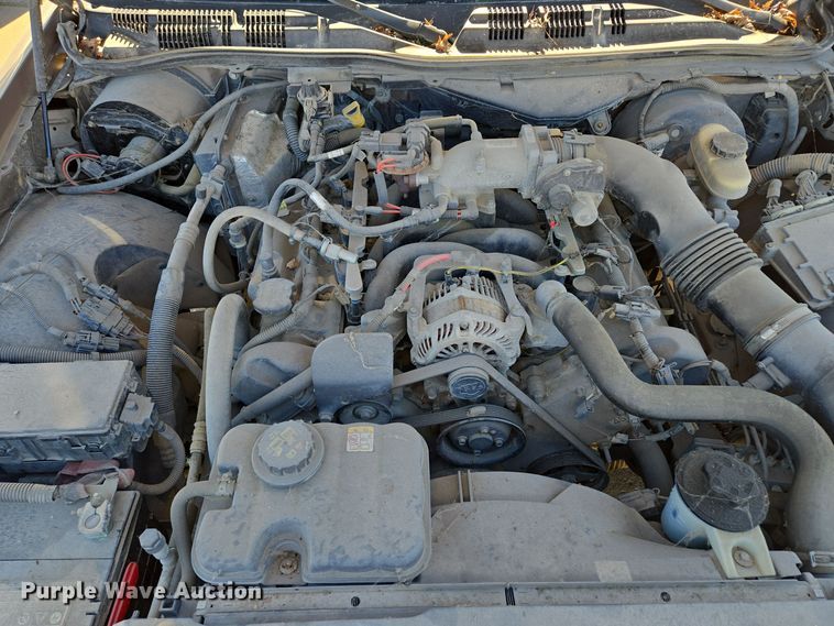 image for item EQ3937 2010 Ford  Crown Victoria  Police Interceptor 