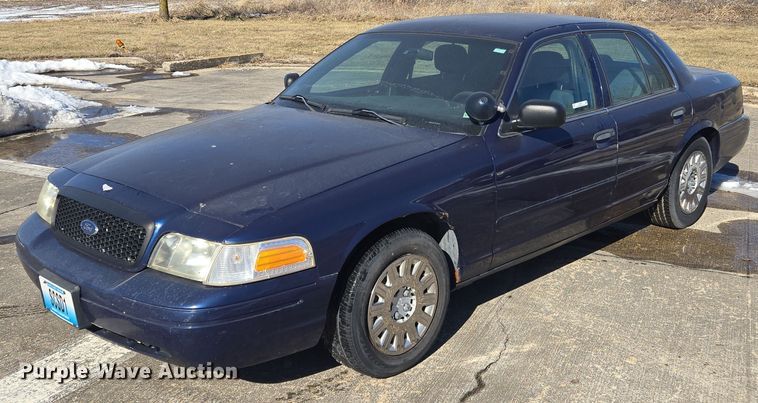 image for item EQ3938 2005 Ford  Crown Victoria  Police Interceptor 
