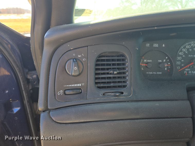 image for item EQ3938 2005 Ford  Crown Victoria  Police Interceptor 