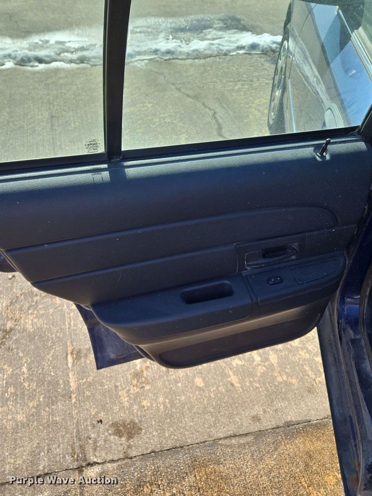 image for item EQ3938 2005 Ford  Crown Victoria  Police Interceptor 