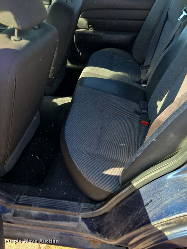 image for item EQ3938 2005 Ford  Crown Victoria  Police Interceptor 