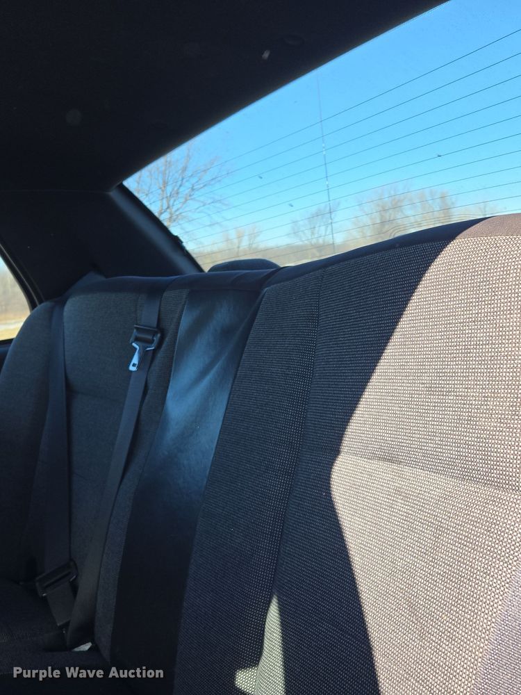 image for item EQ3938 2005 Ford  Crown Victoria  Police Interceptor 