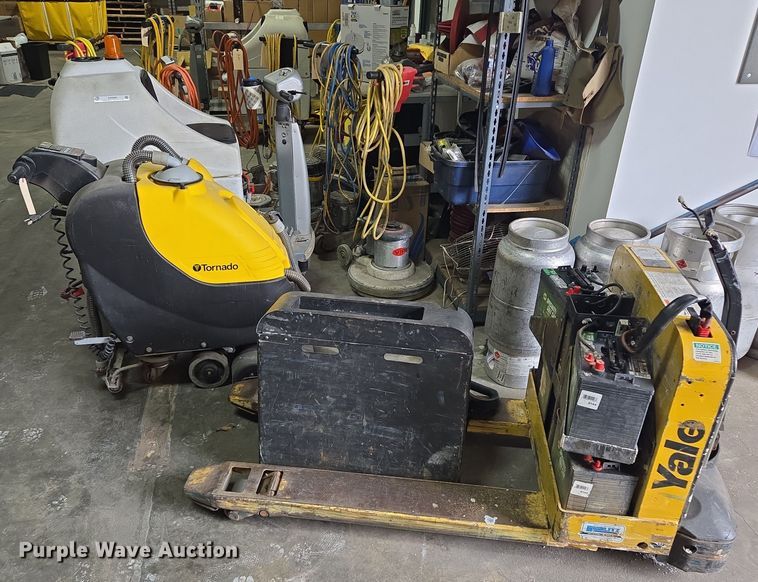 image for item EQ3960 Cleaning equipment 