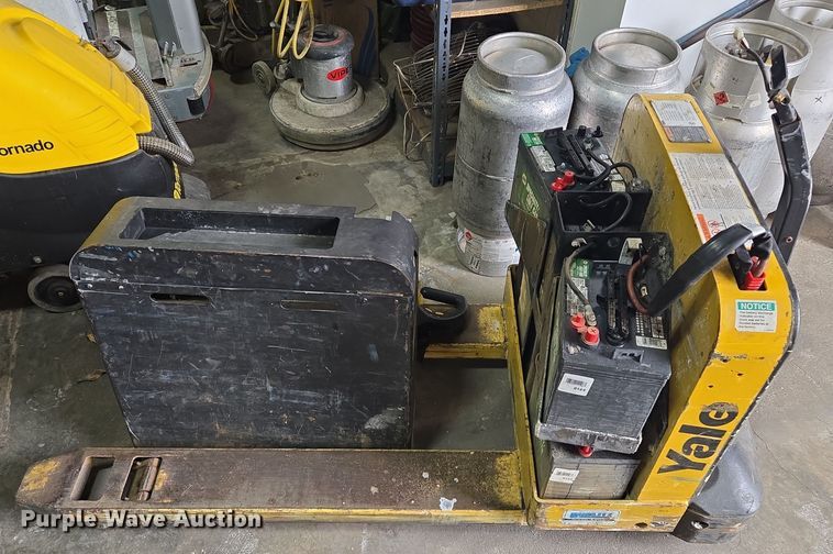 image for item EQ3960 Cleaning equipment 
