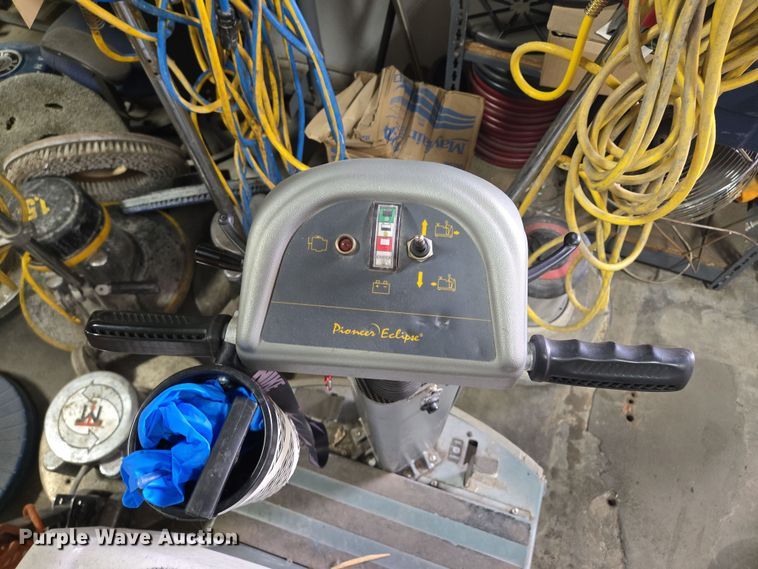 image for item EQ3960 Cleaning equipment 