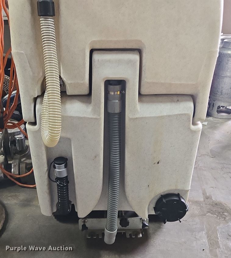 image for item EQ3960 Cleaning equipment 
