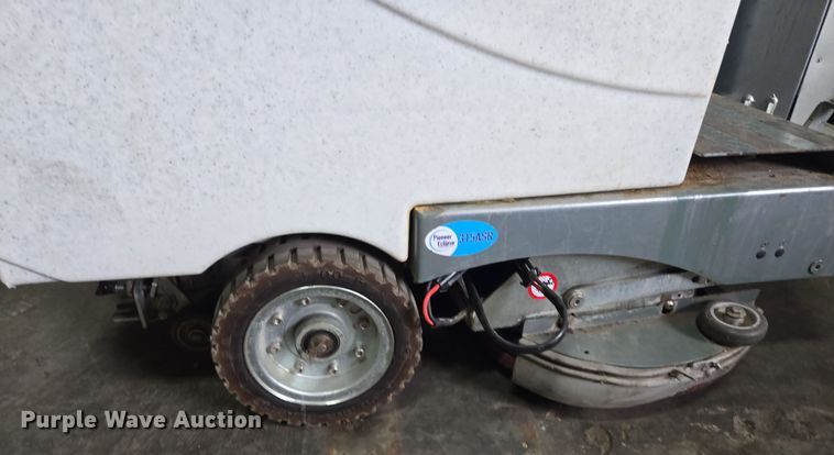 image for item EQ3960 Cleaning equipment 