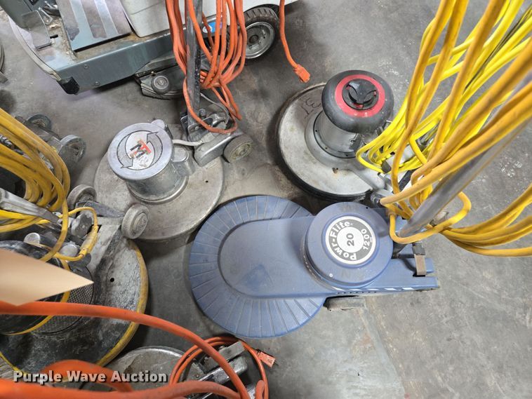 image for item EQ3960 Cleaning equipment 