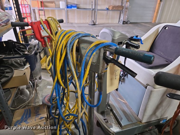 image for item EQ3960 Cleaning equipment 