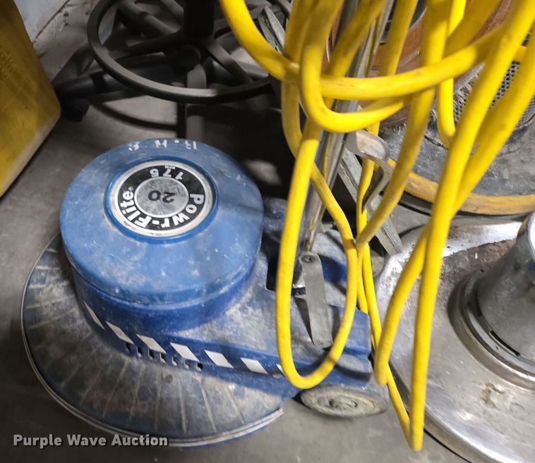 image for item EQ3960 Cleaning equipment 