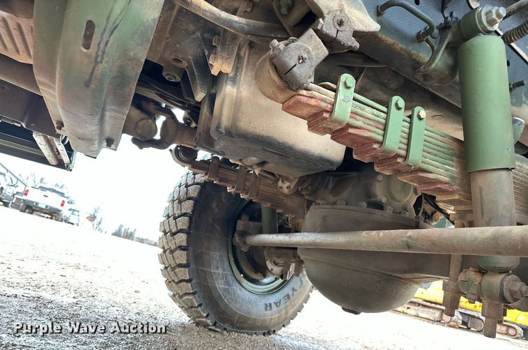 image for item ER4884 1985 AM General M929 6X6 dump truck