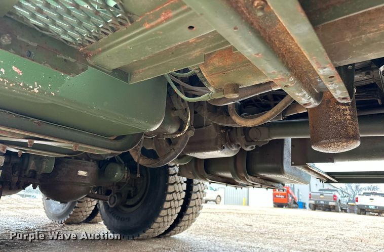 image for item ER4884 1985 AM General M929 6X6 dump truck