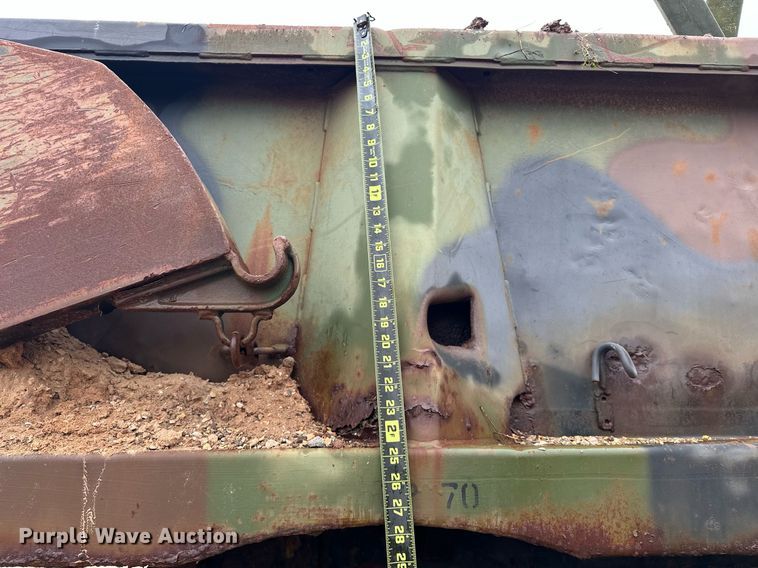 image for item ER4884 1985 AM General M929 6X6 dump truck