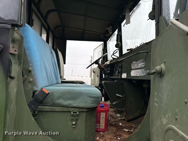 image for item ER4884 1985 AM General M929 6X6 dump truck